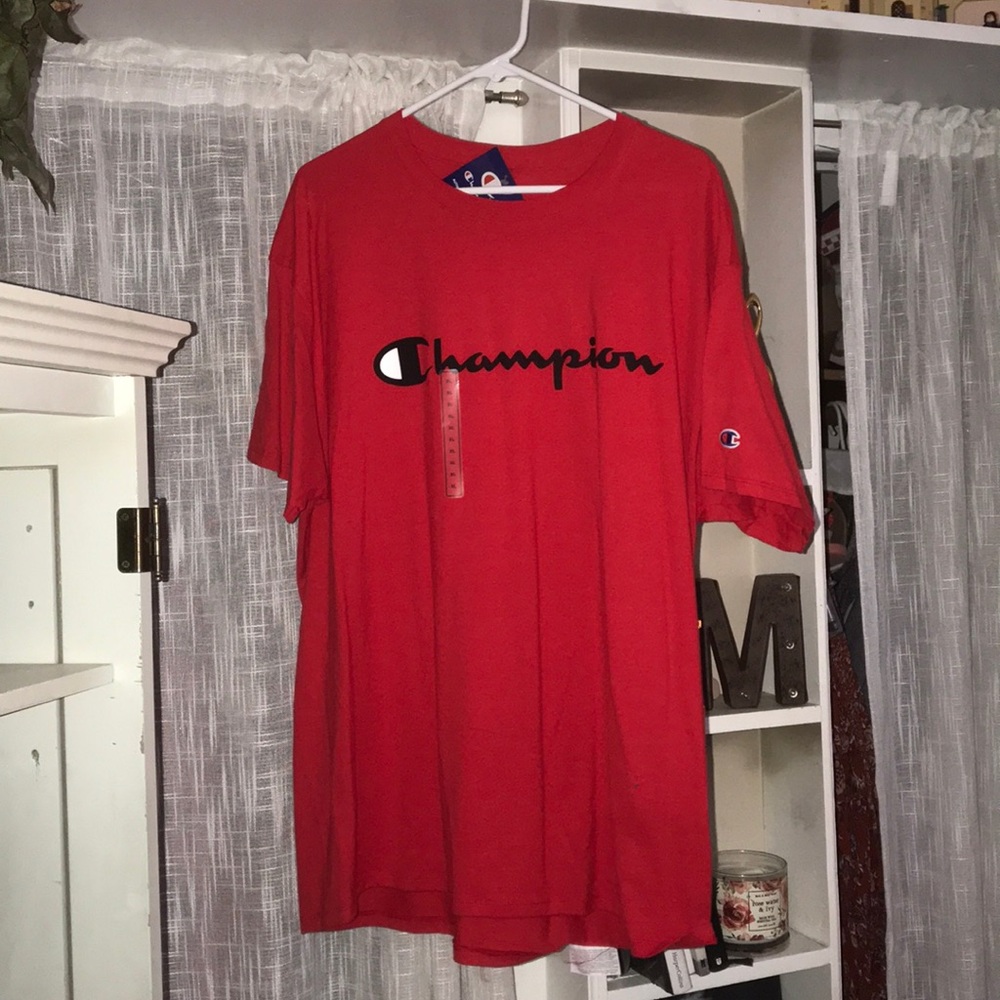 Champion tee